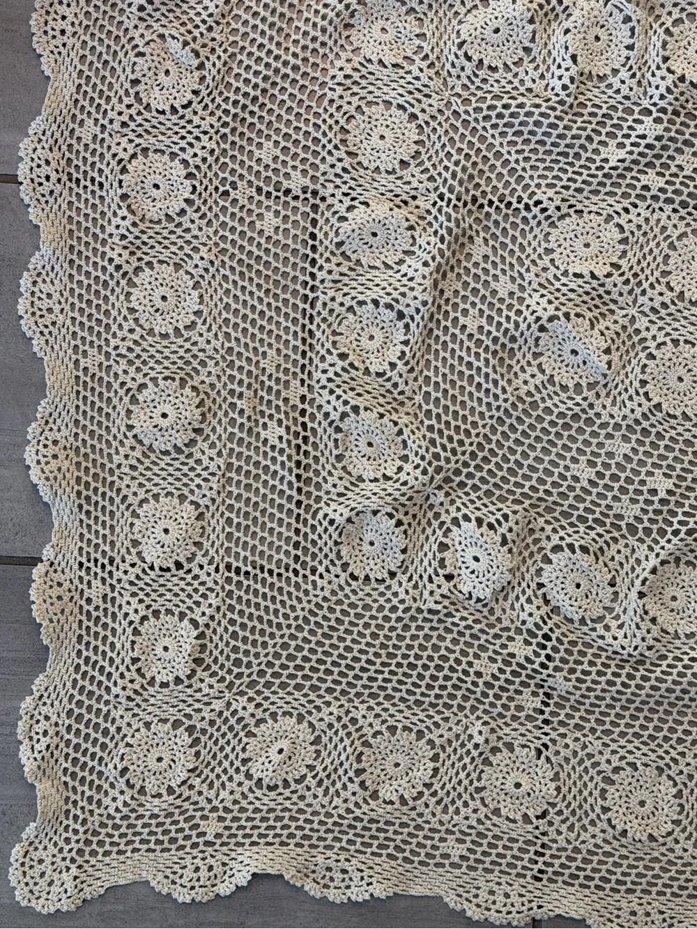 Vintage Hand Crocheted Floral Table Topper 38” Square Scalloped Edges